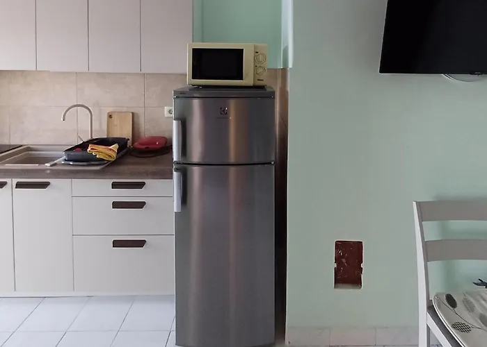 公寓 Stunning In Senj With Kitchen